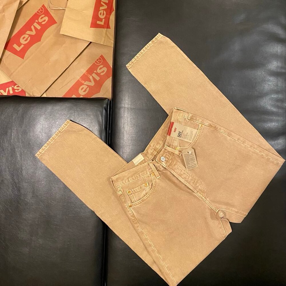LEVI'S 501 Original Fit Women's Jeans (Size: 28x32) NWT - Picture 8 of 10